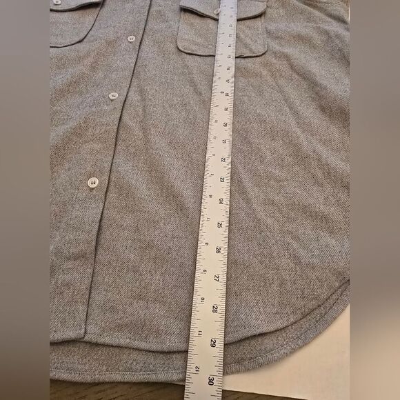 H&M Flannel Button Down Shirt In Light Gray Size Medium Oversized - Picture 6 of 11